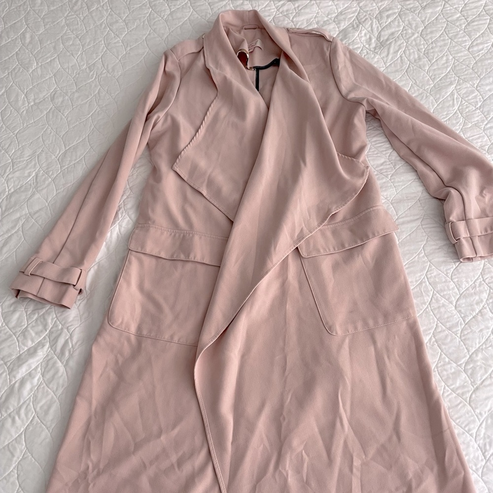 Eliza J lightweight jacket/trench coat size M dusty rose
